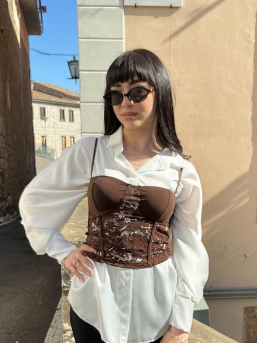 Camicia e corpetto