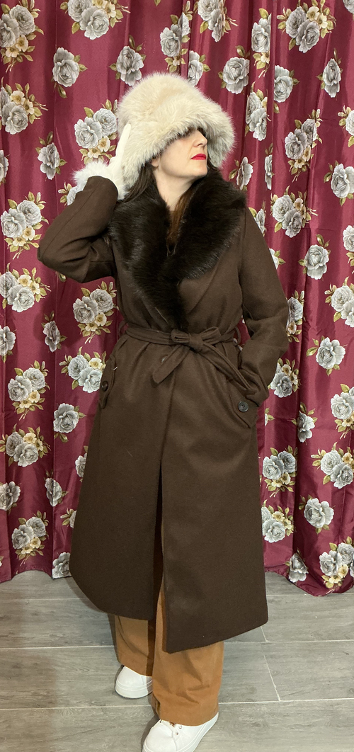 Capi spalla“Best Seller" con colletto in eco visone