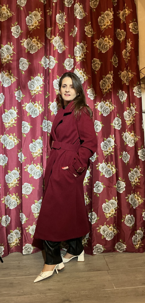 Coat con dettagli cinture gioiello- S,L