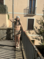 Bikini traforato in filo,con pareo