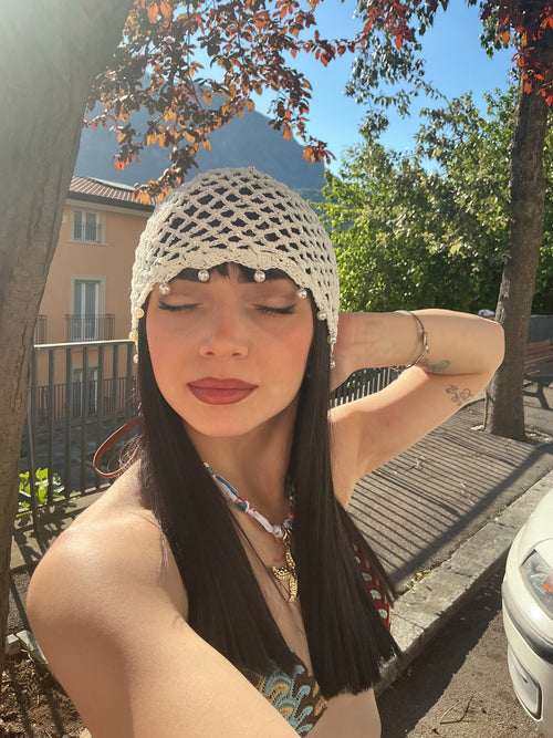 Cappellino in cotone traforato