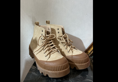 Stivaletto in camoscio