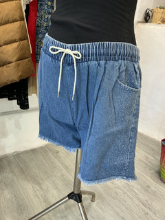Pantaloncino in denim e strass