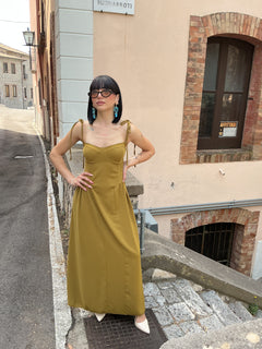 Abito in fascia elastica