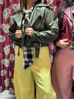 Bomber crop in ecopelle